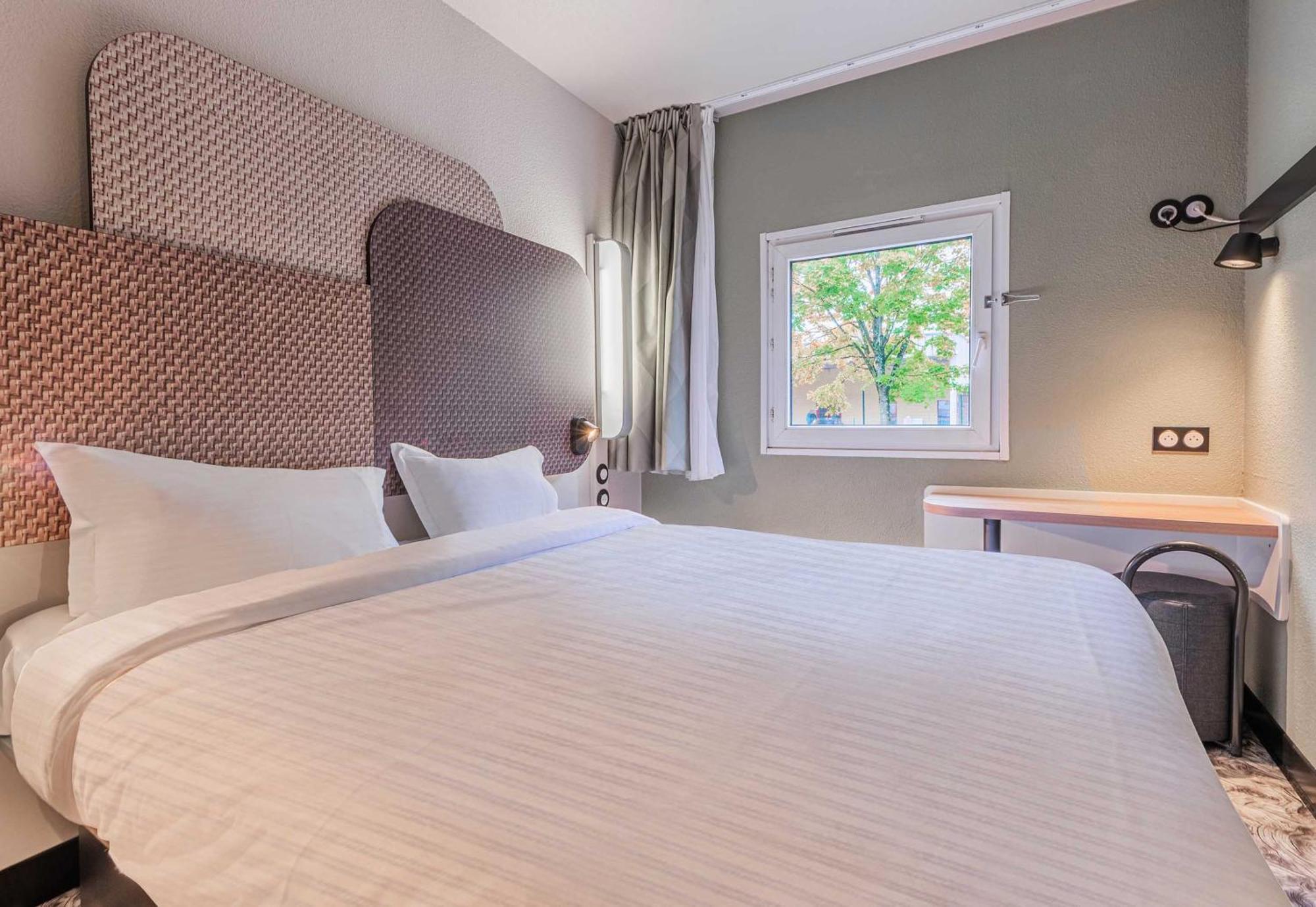 Double Room,1627223116:JPEG